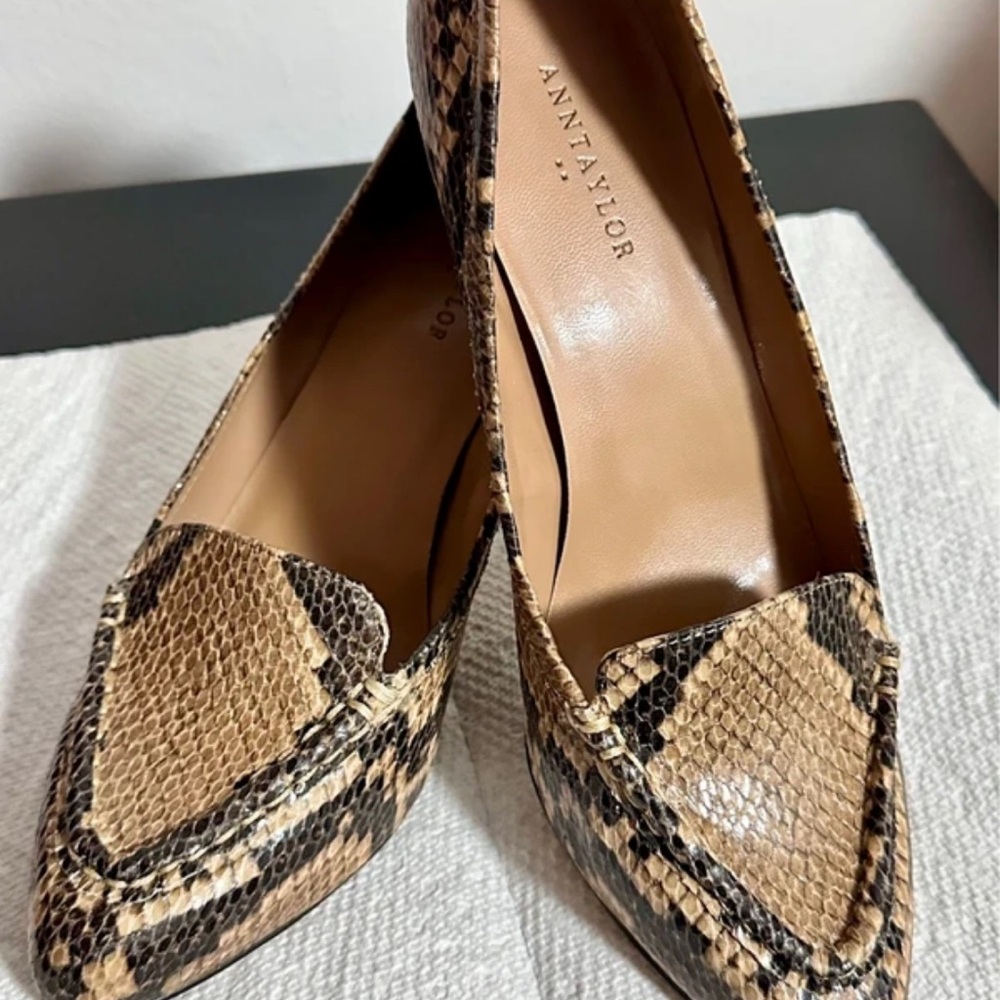 Ann Taylor Snakeskin Loafers - Beige and Black